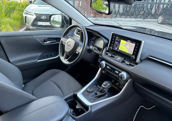 Toyota RAV4 cena 124900 przebieg: 84027, rok produkcji 2019 z Sopot małe 466
